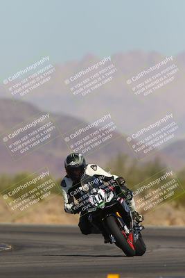 media/Nov-06-2023-Moto Forza (Mon) [[ce023d0744]]/3-Intermediate Group/Session 3 (Turn 5)/